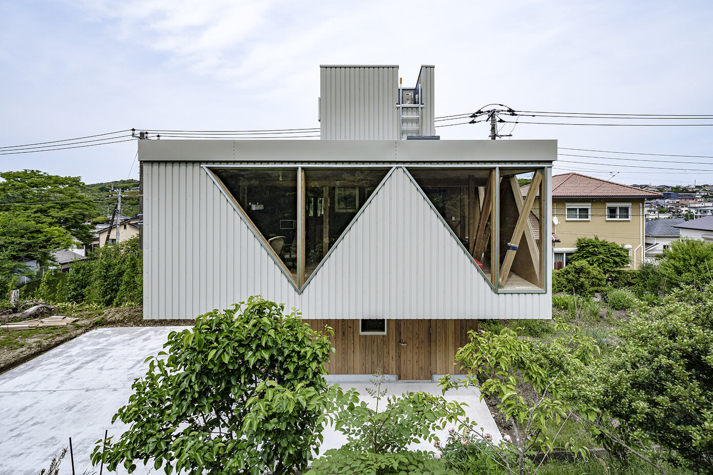House for G: A Tranquil Weekend Home Overlooking Tokyo Bay
