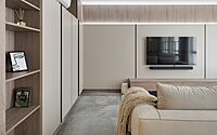004-earth-beige-elegance-kyivs-modern-apartment-scene