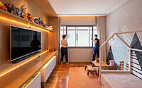 005-bento-house-modern-family-living-fcstudio