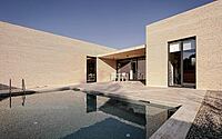 006-casa-labril-harmonious-blend-privacy-openness