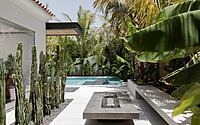 019-alvorada-villa-luxury-meets-industrial-chic