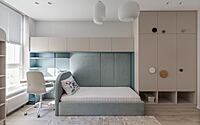 022-earth-beige-elegance-kyivs-modern-apartment-scene