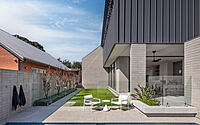 024-modern-extension-loft-elegance-historic-bungalow