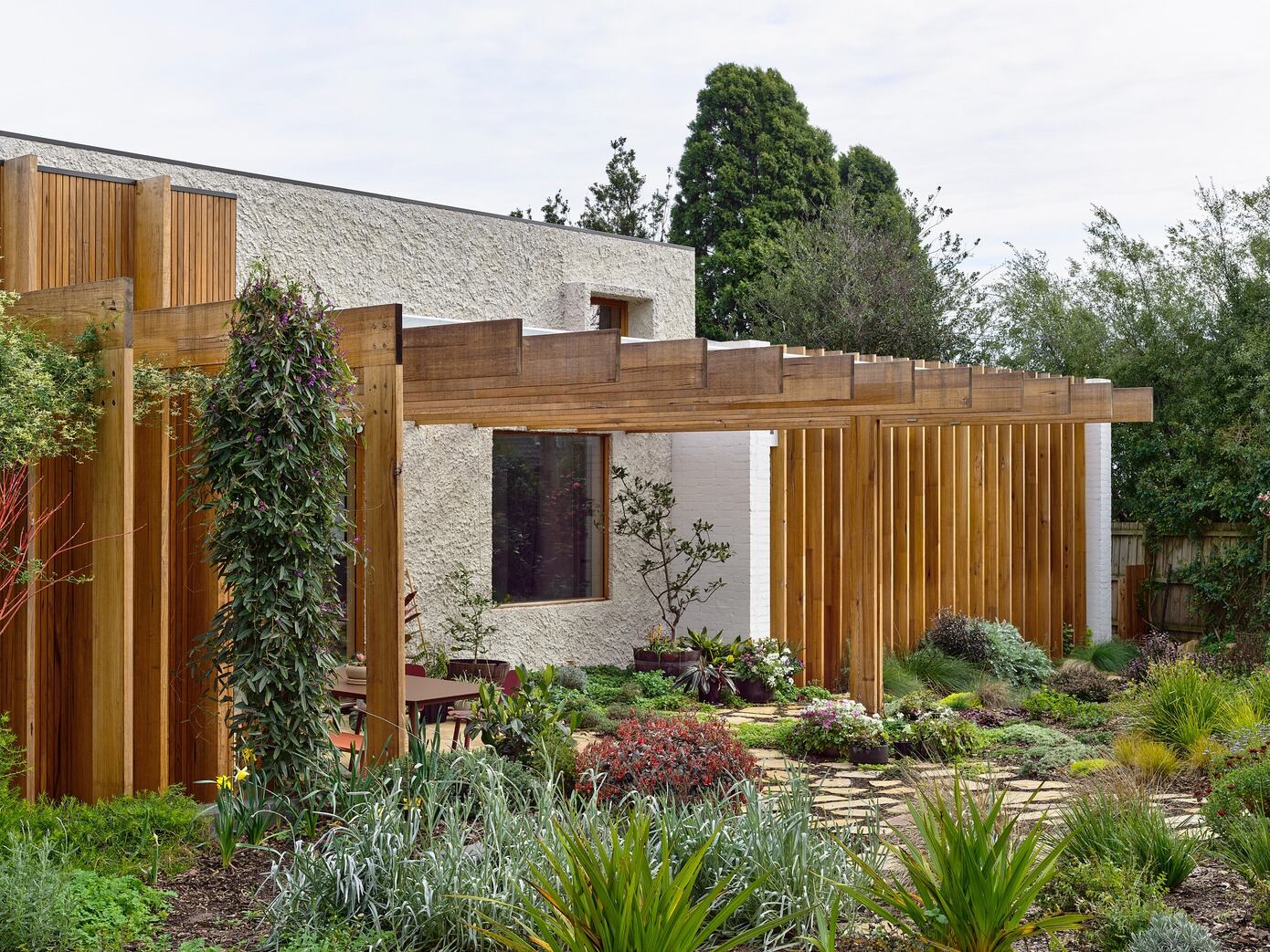 Local House: Eco Design Meets Family Life