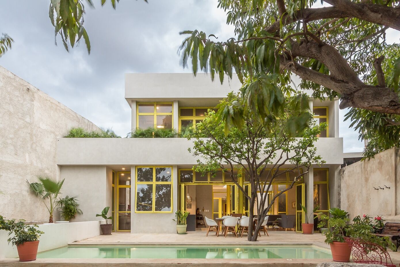 Casa Mango: A Stone and Concrete Oasis in Historic Mérida