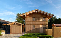 004-bavarian-house-modern-rural-retreat