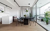 007-central-apartment-modern-elegance-ljubljana