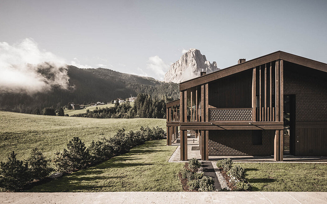 Chalet Alpurio: Where Modern Luxury Meets Alpine Charm - 9