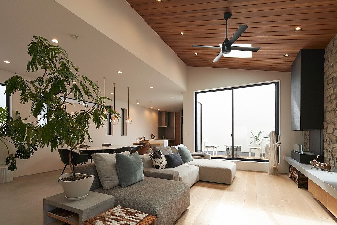 House in Nakano-sakaue: Innovative Living in Tokyo | HomeAdore