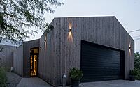012-residential-house-vilnius-wooden-urban-oasis