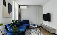 014-blue-pepper-bucharests-modern-duplex-transformation