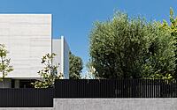 019-cube-house-art-concrete-greek-modern-design