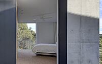 022-house-acute-concrete-coastal-haven-peats-ridge