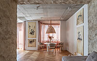 033-mazanka-apartment-ancient-ukrainian-craft-meets-modern-design