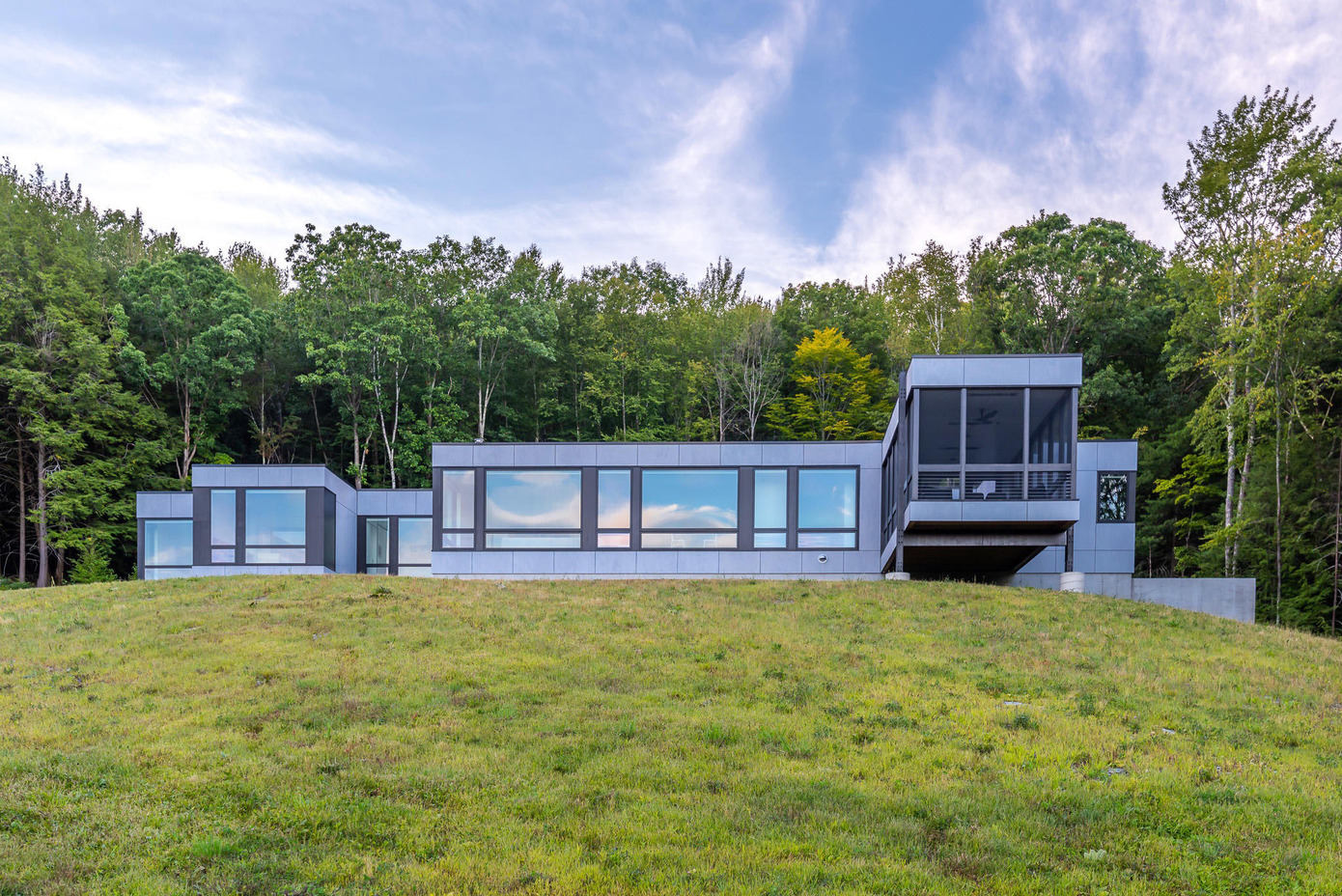 West Stockbridge House: A Modular Masterpiece