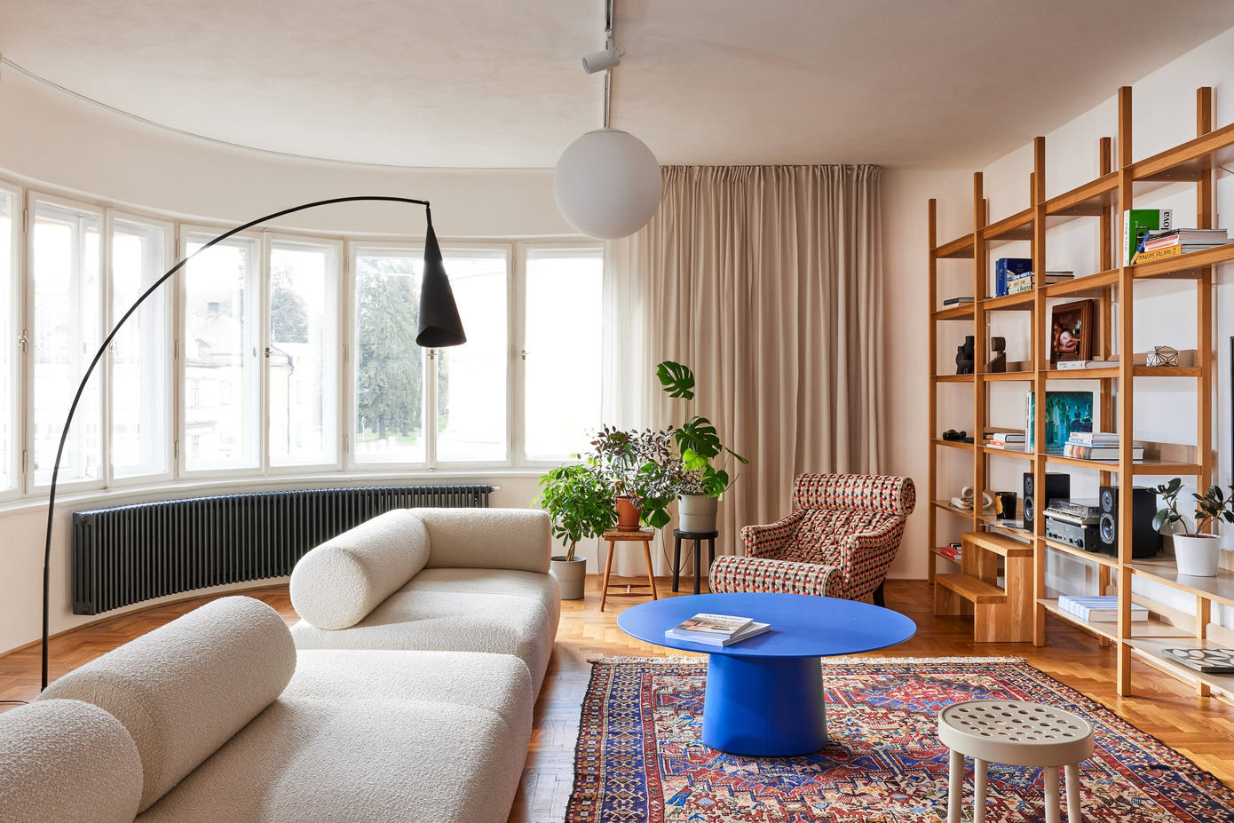 Family Silver: A Modernist Revival in Czech Republic