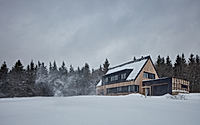 002-haj-cottage-modern-mountain-retreat-czech-republic