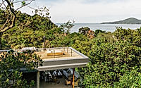 004-vjc-iporanga-house-brazilian-retreat-design-serenity