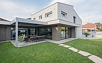 006-villa-dz-modern-italian-retreat-mog-architetti