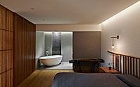 012-apartment-blending-tradition-modern-beijing-living