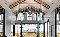 019-winelands-villa-fusion-farmhouse-charm-modern-design