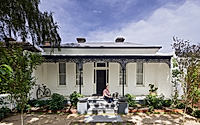 025-south-yarra-void-house-melbournes-modern-heritage-revival