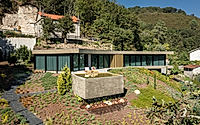 031-casa-de-bouro-modern-concrete-retreat-daniel-duarte