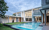033-white-house-sleek-bangkok-retreat