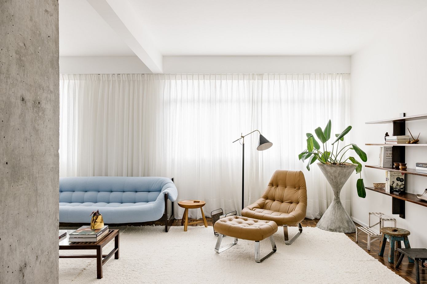 Brigadeiro Apartment: Inside Curitiba’s Modernized 1970s Gem