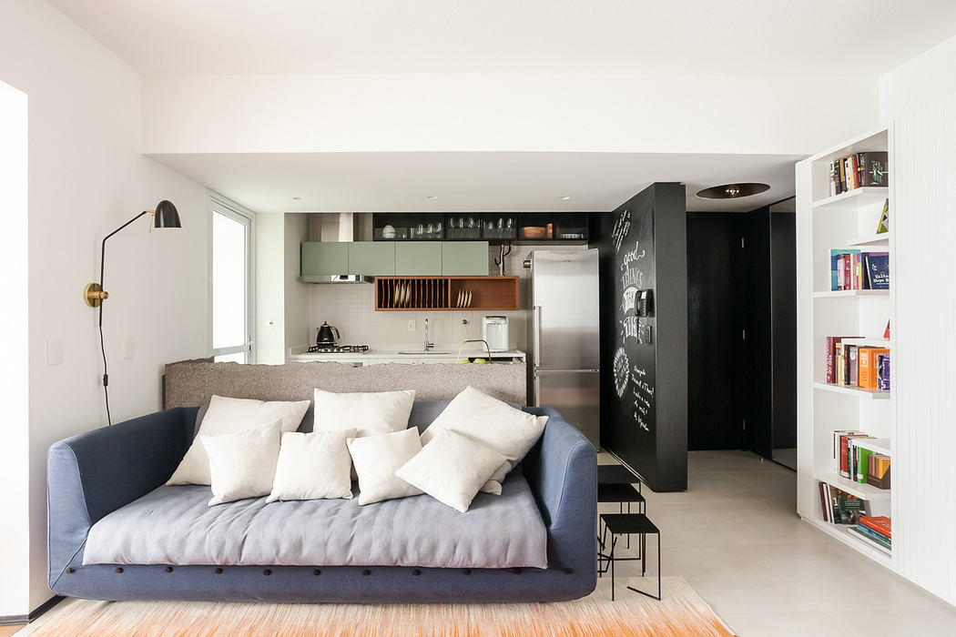 Consolation Apartment: Play Arquitetura’s Take on Modern Living