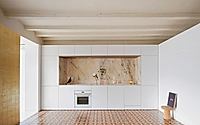 001-rosegold-apartment-blending-tradition-modernity