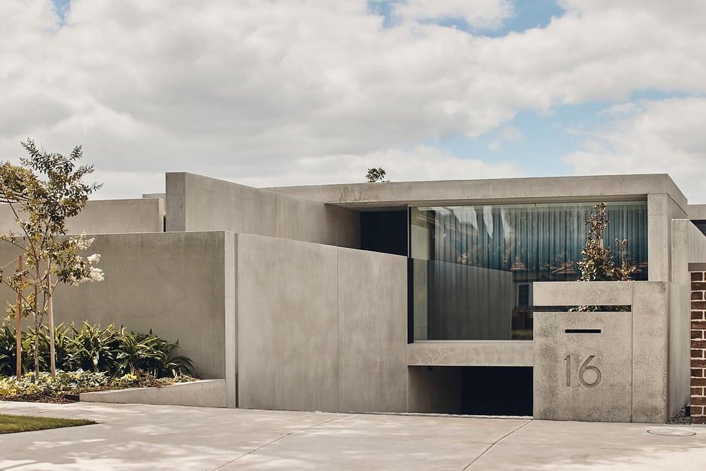 The Courtyard Residence: A Modern Concrete Marvel in Cremorne