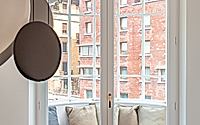 004-angeli-a-glimpse-into-romes-chic-apartment-lifestyle.jpg