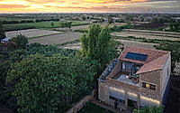 004-glass-brick-dwelling-modernizing-rural-china