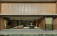 005-house-innovating-natural-materials