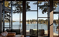 005-lake-tapps-residence-architectural-elegance-meets-mount-rainier-views.jpg