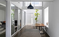 006-insight-house-redefining-space-with-minimalist-design-in-malaysia.jpg