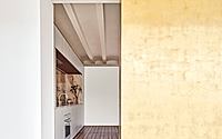 006-rosegold-apartment-blending-tradition-modernity
