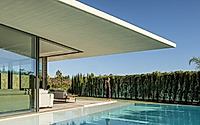 006-the-mass-and-the-ether-a-modern-home-among-valencias-orange-trees.jpg
