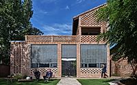 007-glass-brick-dwelling-modernizing-rural-china