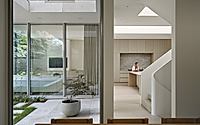 007-lawrence-park-modern-minimalist-house-design-in-toronto.jpg