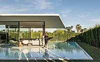 007-the-mass-and-the-ether-a-modern-home-among-valencias-orange-trees.jpg