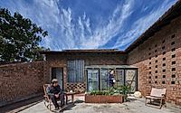 009-glass-brick-dwelling-modernizing-rural-china