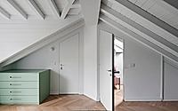 010-volpedo-a-peek-inside-milans-modern-minimalist-marvel.jpg