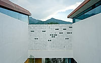 011-mountain-villa-modern-retreat-rural-hebei
