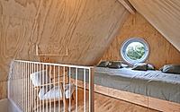 012-buitenverblijf-nest-a-unique-birdhouse-inspired-getaway-in-the-netherlands.jpg