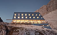 014-santnerpass-shelter-modern-refuge-bolzano