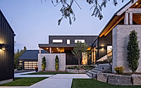 016-collingwood-residence-blending-warmth-with-modern-design.jpg