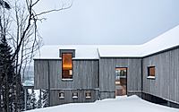019-chalet-papillon-a-serene-laurentian-mountains-escape.jpg