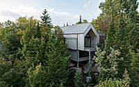 020-chalet-papillon-a-serene-laurentian-mountains-escape.jpg
